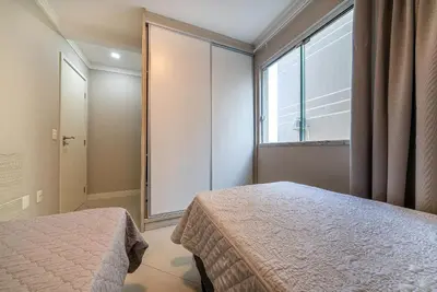 A planta de 140 - Apto vista mar c/ sacada e 3 dormitórios