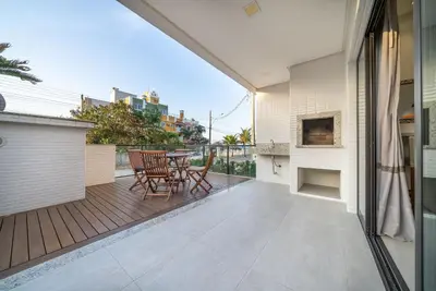 A planta de 156 - Garden a 50m da Praia em Canto grande