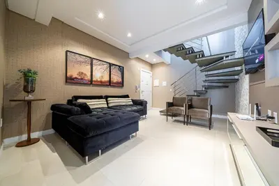 A planta de 163 - Cobertura de Luxo com vista Mar em Mariscal