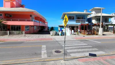 O edifício onde o apartamento está situado