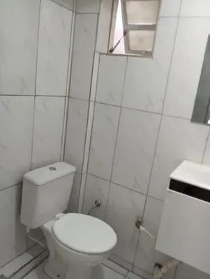 Uma casa de banho em Casas de Aluguel da Lulu