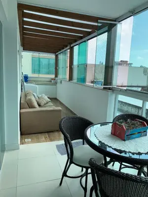 Uma área de estar em Encanto dos Mares - Apartamento premium 4
