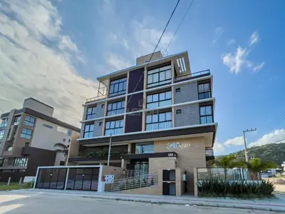 A planta de 181 - Lindo apartamento 02 suítes em Mariscal