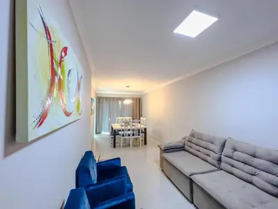 A planta de 011 - Apartamento vista mar Praia de Bombas