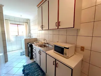 A cozinha ou kitchenette de CDB-206 Dpto a 100 metros del mar en Bombas