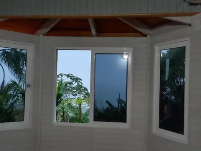A planta de Casa 2, 3 ou 4 pessoas vista incrível com piscina centro Bombinhas carro 4x4 ou potente