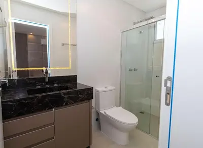 Uma casa de banho em Puntarenas 303 - Cobertura duplex 3 suítes à 80 metros da Praia do Mariscal
