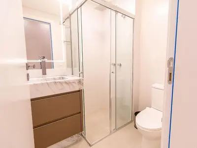 Uma casa de banho em Puntarenas 306 - Cobertura duplex 3 suítes à 80 metros da Praia do Mariscal
