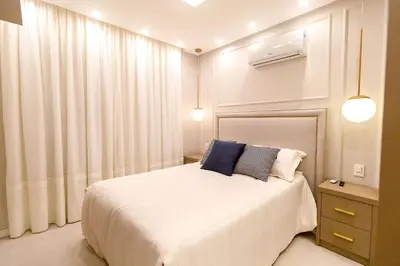 Uma cama ou camas num quarto em Puntarenas 306 - Cobertura duplex 3 suítes à 80 metros da Praia do Mariscal