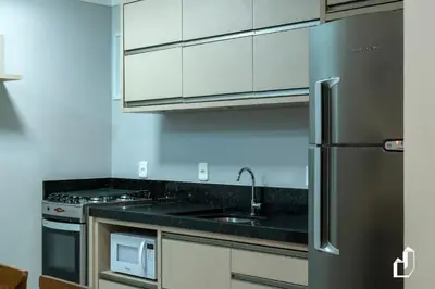A cozinha ou kitchenette de Apartamento com 02 dormitórios
