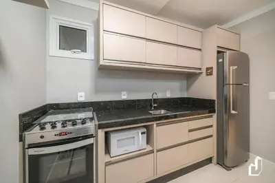 A cozinha ou kitchenette de Apartamento com 02 dormitórios