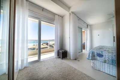 A planta de 161 - Cobertura de Luxo com vista mar em Mariscal