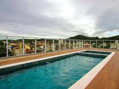 A piscina em ou perto de VDC-225 Moderno monoambiente a pocos mts del mar de Bombinhas