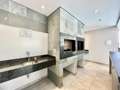 A planta de 022 - Residencial com Piscina e Jacuzzi em Bombas