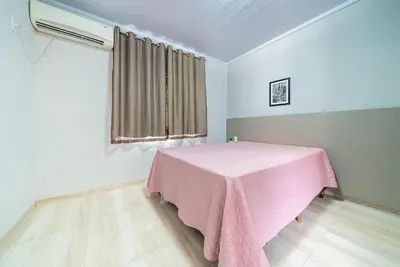 A planta de 023 - Residencial com Piscina e Jacuzzi em Bombas