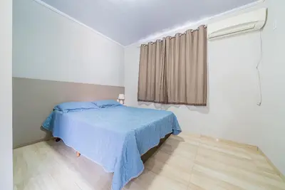A planta de 024 - Residencial com Piscina e Jacuzzi em Bombas