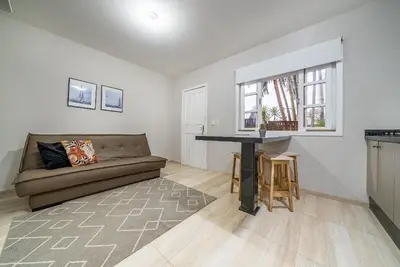 A planta de 025 - Residencial com Piscina e Jacuzzi em Bombas