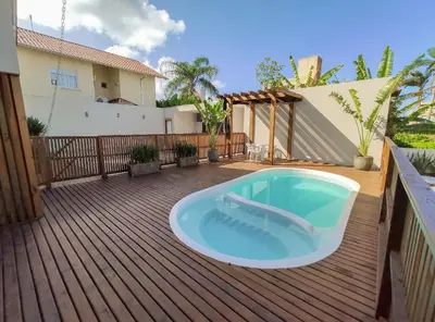 A planta de 027 - Residencial com Piscina e Jacuzzi em Bombas