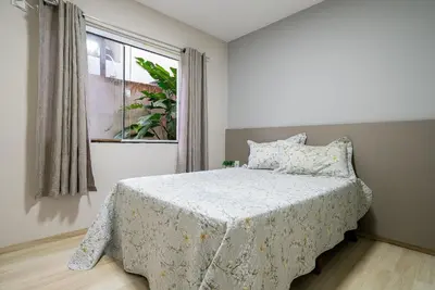 A planta de 027 - Residencial com Piscina e Jacuzzi em Bombas
