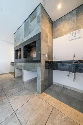 A planta de 027 - Residencial com Piscina e Jacuzzi em Bombas