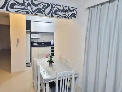 A cozinha ou kitchenette de Apartamento Rota do Mar