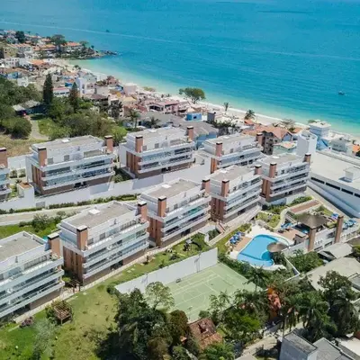 Punta Blu 101-8 – Apartamento de alto padrão em Condomínio Exclusivo