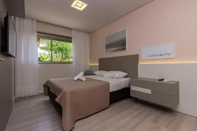 A planta de Punta Blu 101-9 – Apartamento de alto padrão em Condomínio Exclusivo, Quadra poliesportiva - Piscina - Portaria 24h.