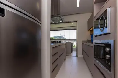 A planta de Punta Blu 101-9 – Apartamento de alto padrão em Condomínio Exclusivo, Quadra poliesportiva - Piscina - Portaria 24h.