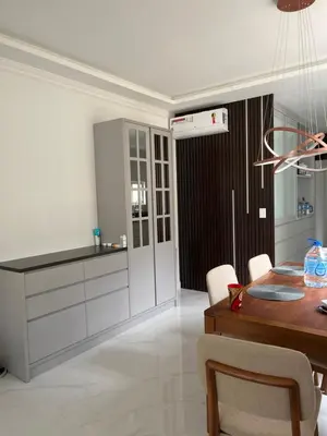 A planta de Apartamento 3 suítes a 100m do mar
