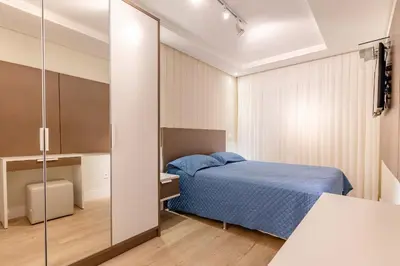 Uma cama ou camas num quarto em Apartamento em Condo com Piscina e Jacuzzi - Boulevard