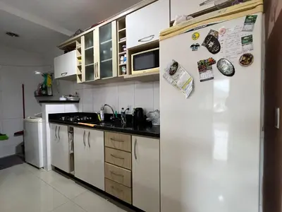 A cozinha ou kitchenette de Apartamento 2 dorm. em Bombas SC