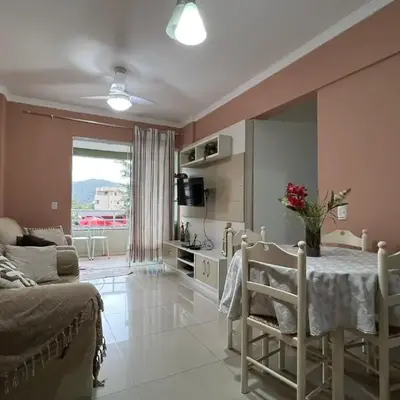 Apartamento 2 dorm. em Bombas SC