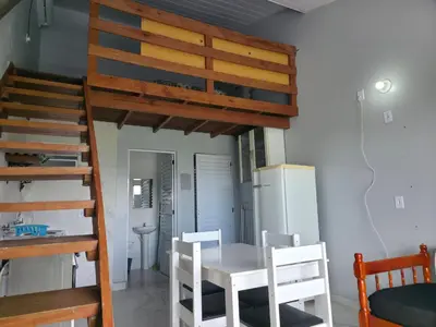A planta de Loft com Mezanino em Itapema com Ar Split e Sacada qq
