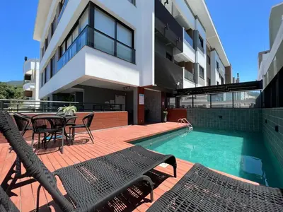 A piscina em ou perto de Anito Petry Residence - Apto para 7 pessoas na Praia de Palmas