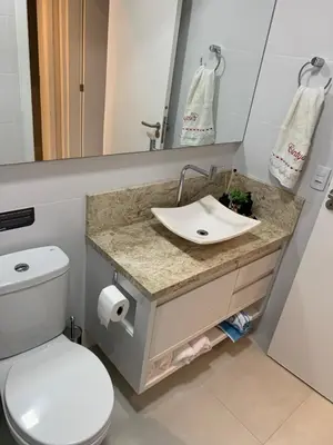 A planta de Excelente apartamento à 200 metros da praia de Palmas