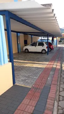 A planta de AP com Piscina em Porto Belo
