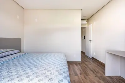 Uma cama ou camas num quarto em Casa Neves em Bombas