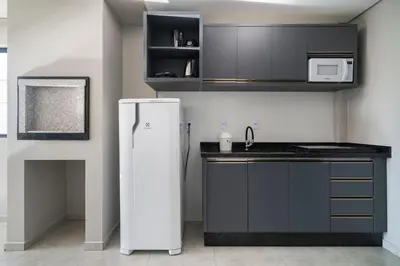 A cozinha ou kitchenette de Residencial Florida Premium