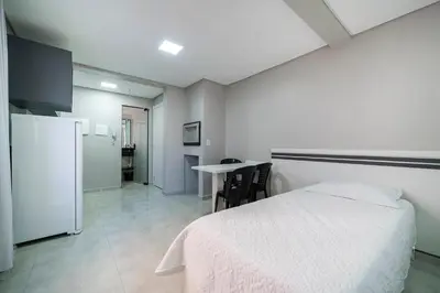 A cozinha ou kitchenette de Residencial Florida Premium