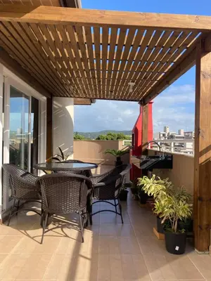 Uma varanda ou terraço em suíte privativa vista mar em cobertura em bombinhas