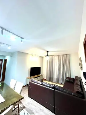 Uma televisão e/ou sistema de entretenimento em Apto Meia Praia/Itapema