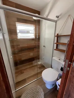 Uma casa de banho em Casa na Praia de Palmas