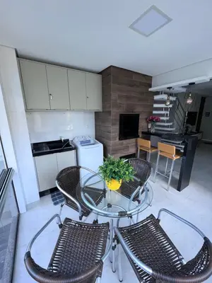 A cozinha ou kitchenette de Duplex Pé na Areia - Vista para o Mar - 08 Pessoas