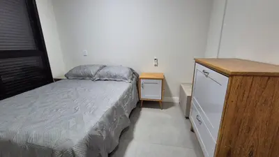 A planta de Apartamento Amplo próximo Praia