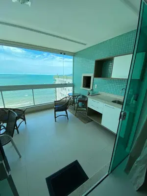 A planta de FRENTE MAR - 3 SUITES - 2 VAGAS