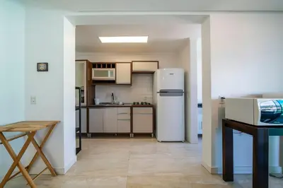 A planta de Aluguel Apartamento 3 quartos sendo 1 suíte em Bombinhas