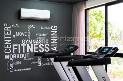 O centro de fitness e/ou as comodidades de fitness de 303 Bl 03 - WaldGarten Bombinhas - 50 m do Mar - Condomínio de Alto Padrão - Piscina - Academia - Salão de jogos