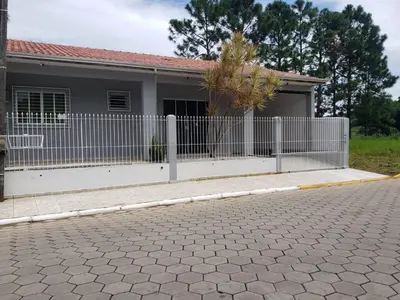 O edifício onde a casa de férias está situado