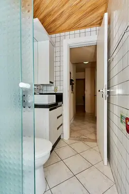 A planta de 844 Apto sobre Avenida Bombinhas