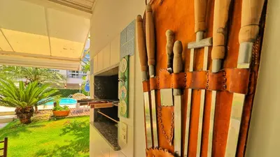 Um jardim no exterior de #007 Linda casa piscina enorme na praia de Palmas